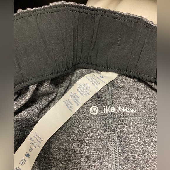 Lululemon On the Fly Pant - Picture 6 of 6